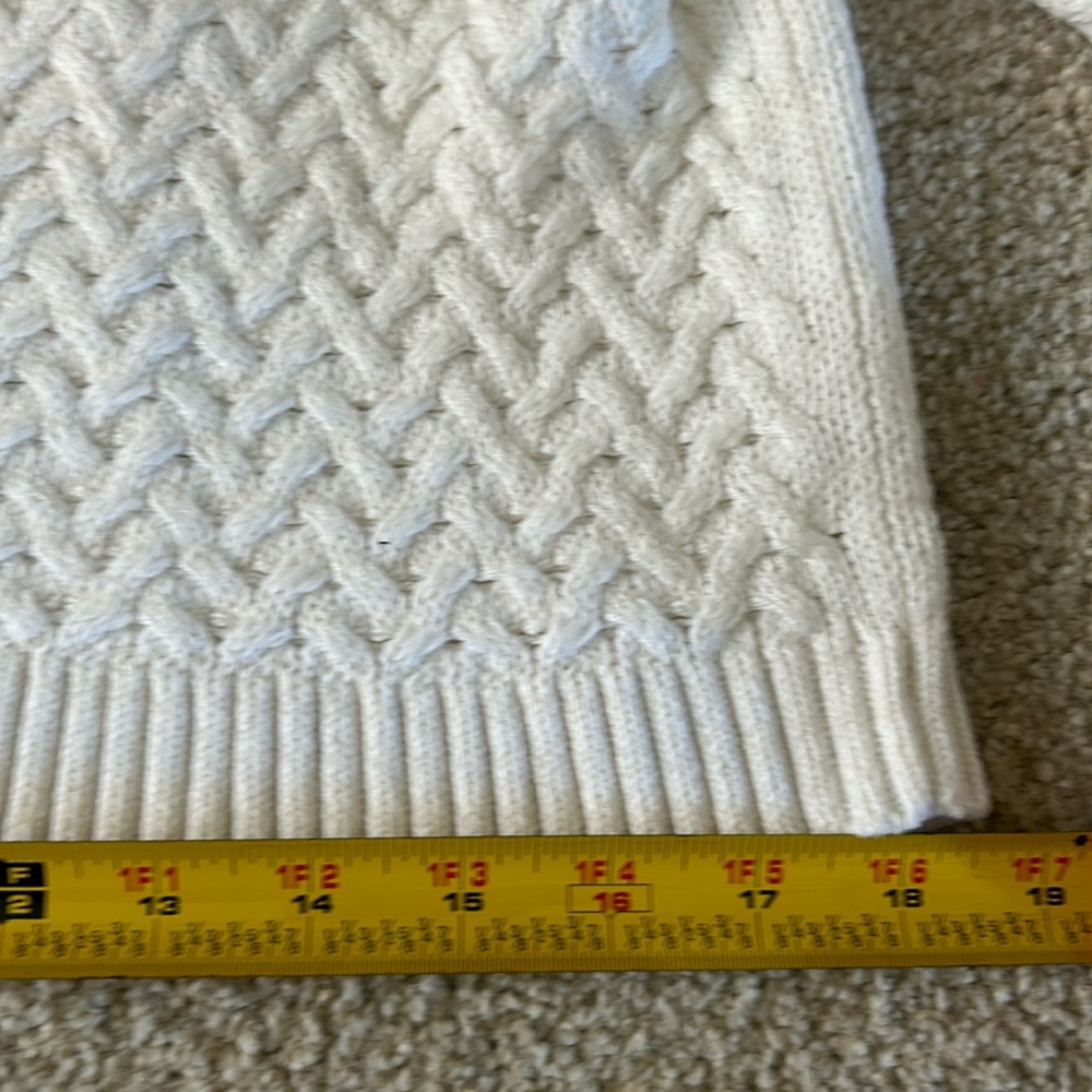 Alice and Olivia Leta sweater - Picture 6 of 14